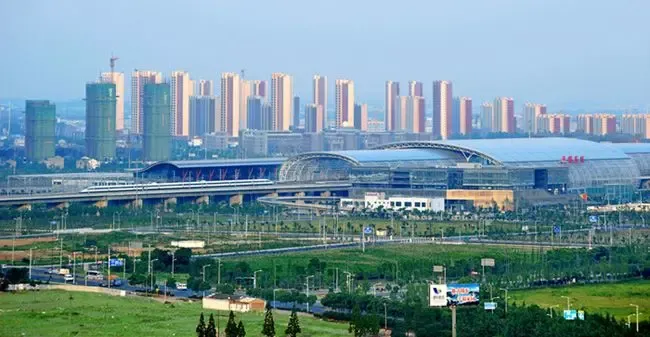 开往春天的 地铁 :看无锡东大门锡东新城崛起