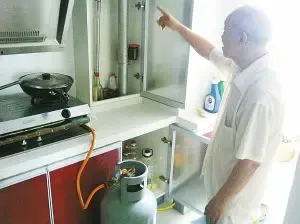 30户装修包住天然气管道安检不达标百余户没