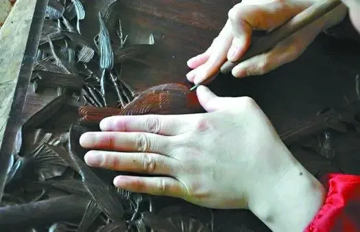 红木家具涨价引发新一轮洗牌 做精品家具成为