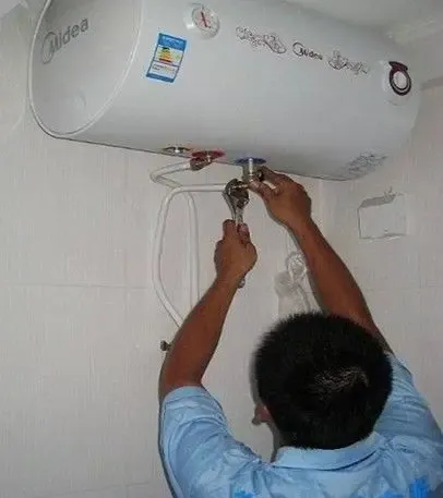 急用户所急,想用户所想-美的热水器售后服务纪