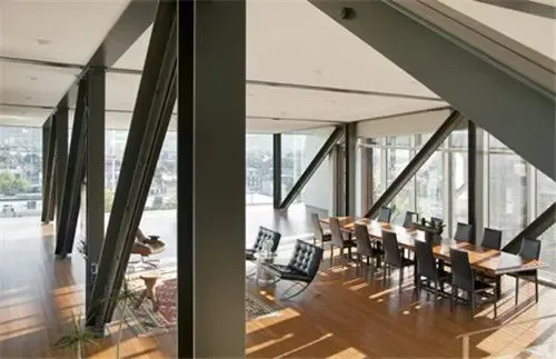 美国外形独特玻璃住宅 工业时代风格特征设计