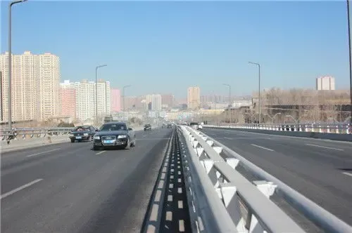 中环通车我在现场 搜房记者直击4条中环路(图