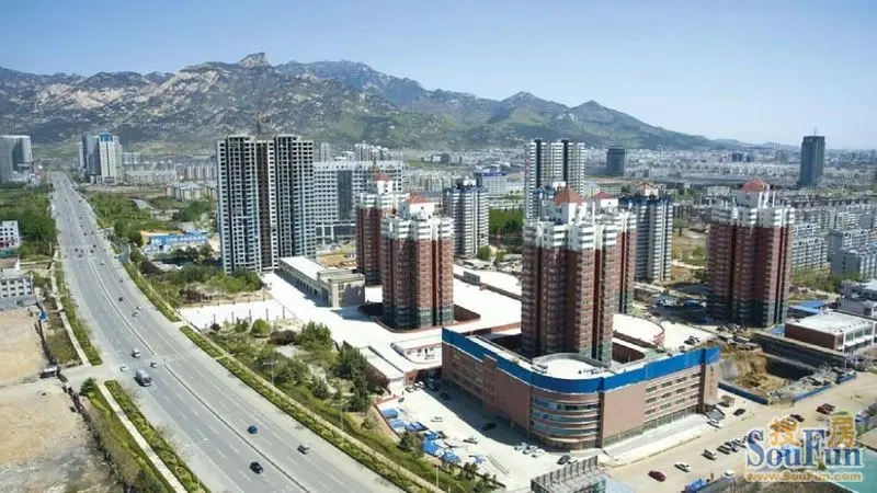 2013年,泰安交通系统和几条道路施工工程取得较大进展.