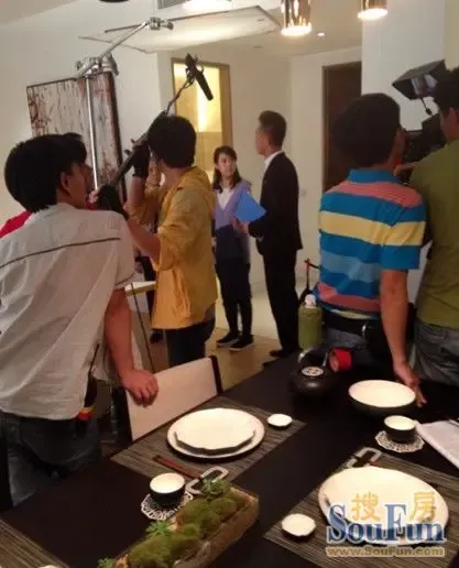 电视剧《半路父子》于深业上城取景