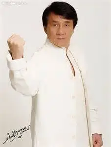 成龙家产已分好:给房祖名一处房子就好几个亿