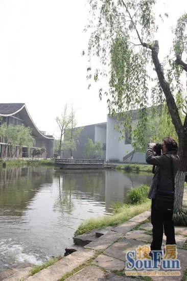 相聚中国美院象山分院 共赏建筑大师王澍力作