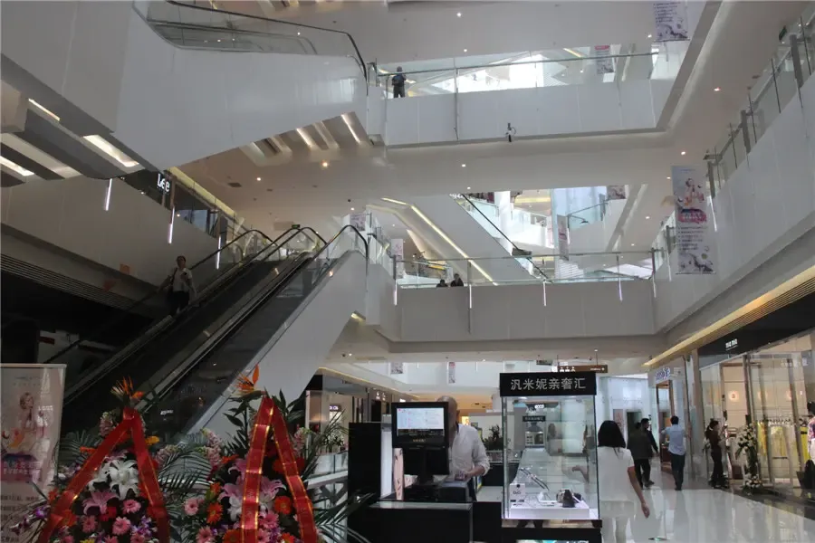 成都苏宁广场·城市奥特莱斯盛大开业!-成都商