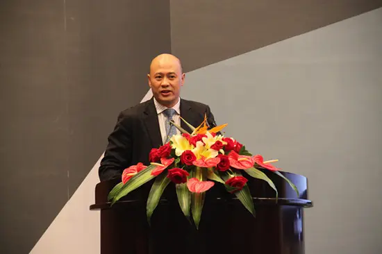 龙湖集团物业管理部总经理,重庆新龙湖物业服务有限公司董事长,中国