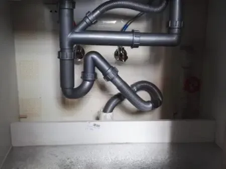 怎样疏通厕所下水道 下水管道施工办法 - 房天