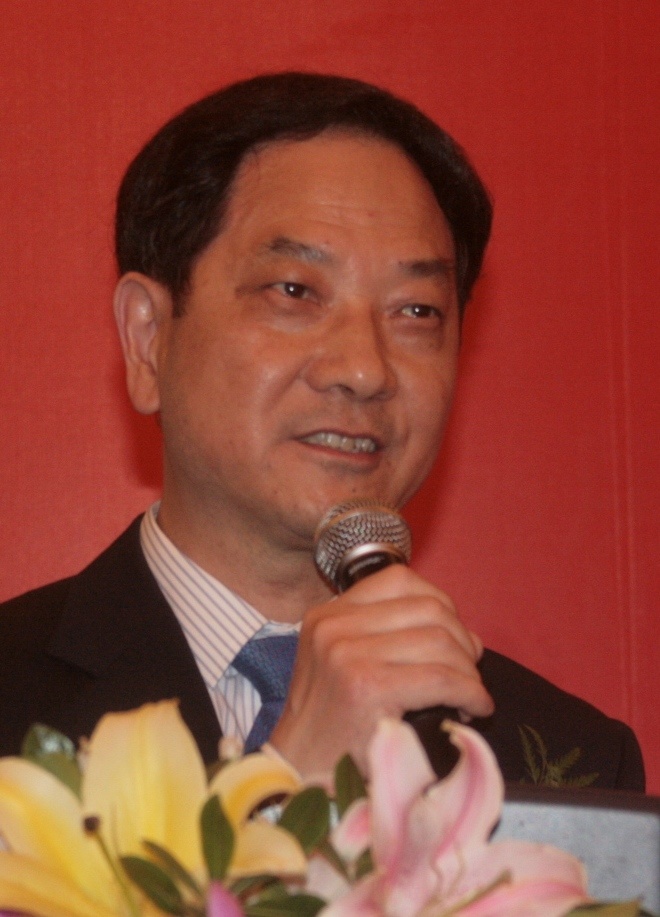 方晨