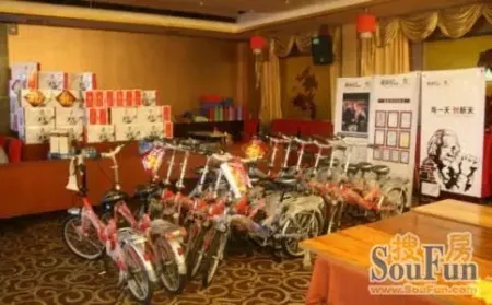 活动礼品摆放造型图片展示