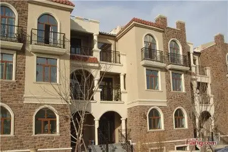 转 645303 物业地址:齐齐哈尔建华区沿江北街  售楼地址:建华区明月岛