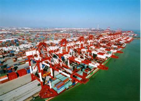 中国离韩国最近港口 青岛港将受益中韩自贸区