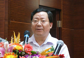 云亭张镇长发言
